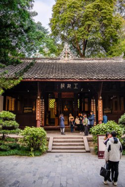 Chengdu, Çin - 2 Aralık 2023: Du Fu Thatched Cottage Park, HDR Image