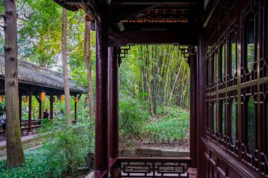 Chengdu, Çin - 2 Aralık 2023: Du Fu Thatched Cottage Park, HDR Image