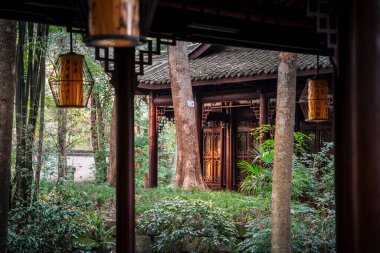 Chengdu, Çin - 2 Aralık 2023: Du Fu Thatched Cottage Park, HDR Image