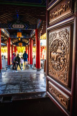 Lijiang, Yunnan, Çin - Aralık 12023: Güneşli havada eski bir kasaba, HDR Görüntü
