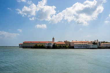 Panama Şehri, Panama - 4 Şubat 2024: Güneşli havada tarihi şehir merkezi, HDR Görüntü