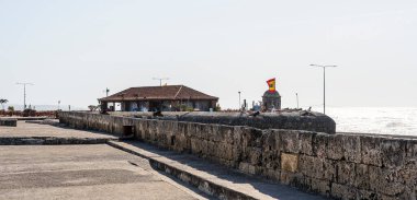 Cartagena, Kolombiya - 4 Şubat 2024: Güneşli havada tarihi şehir merkezi, HDR Görüntü