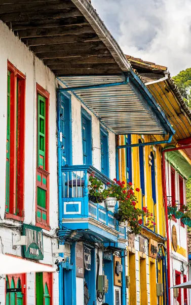 Salento, Kolombiya - 3 Şubat 2024: Bulutlu havada tarihi şehir merkezi, HDR Görüntü