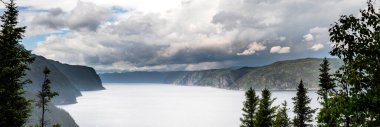 Saguenay Fjord 'un Quebec, Kanada' daki güzel manzaraları