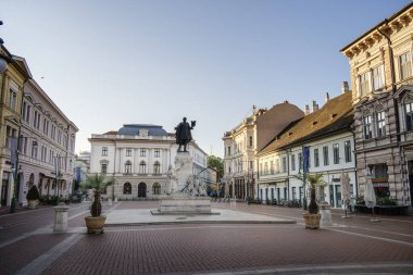 Szeged, Macaristan - 3 Temmuz 2024: Sunny Weather 'daki Tarihi Şehir Merkezi, HDR Görüntü