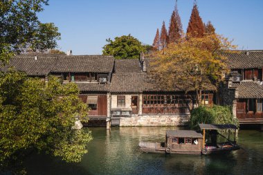 Wuzhen, Çin - 3 Aralık 2023: Kışın tarihi şehir merkezi, HDR Image