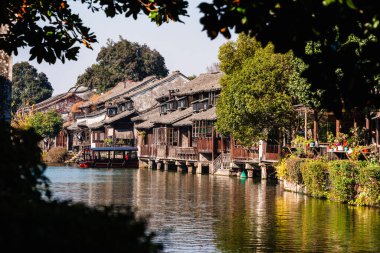 Wuzhen, Çin - 3 Aralık 2023: Kışın tarihi şehir merkezi, HDR Image