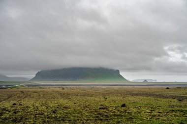 Vik, Güney İzlanda yakınlarındaki güzel doğa işaretleri