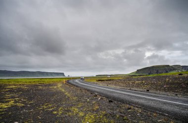 Vik, Güney İzlanda yakınlarındaki güzel doğa işaretleri