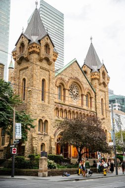 Toronto, Kanada - 2 Temmuz 2024: Bulutlu havada şehir merkezi