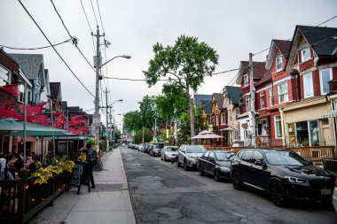 Toronto, Kanada - 2 Temmuz 2024: Bulutlu havada şehir merkezi