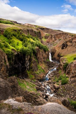 Hengifoss Şelalesi, Orta İzlanda, HDR Görüntü