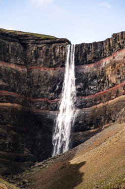 Hengifoss Şelalesi, Orta İzlanda, HDR Görüntü
