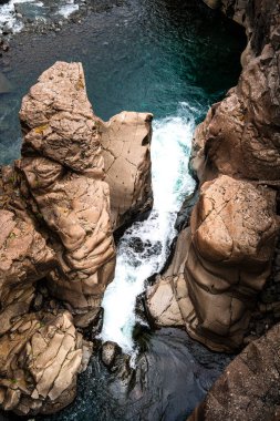 Hengifoss Şelalesi, Orta İzlanda, HDR Görüntü