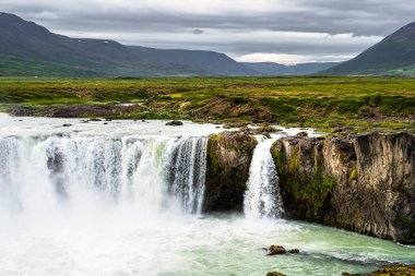 Godafoss Şelalesi, Orta İzlanda, HDR Görüntü