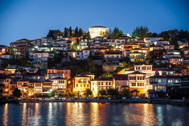 Ohri Gölü 'nün gece manzarası, Kuzey Makedonya
