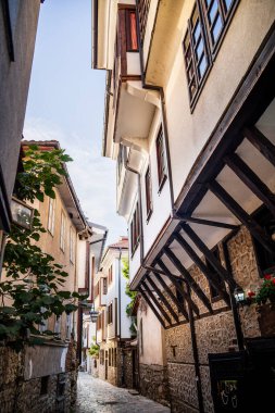 Ohri, Kuzey Makedonya - 23 Ekim 2024: Günbatımında tarihi kent merkezi, HDR Görüntü