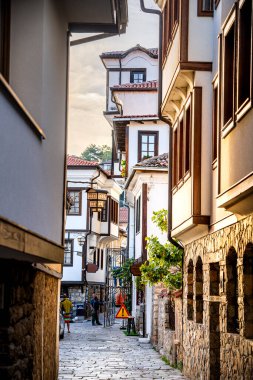 Ohri, Kuzey Makedonya - 23 Ekim 2024: Günbatımında tarihi kent merkezi, HDR Görüntü