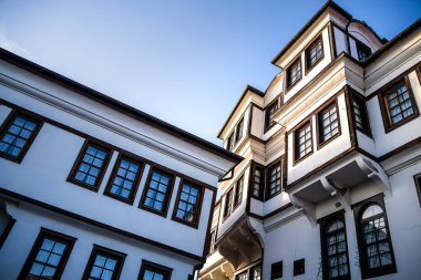 Ohri, Kuzey Makedonya - 23 Ekim 2024: Günbatımında tarihi kent merkezi, HDR Görüntü