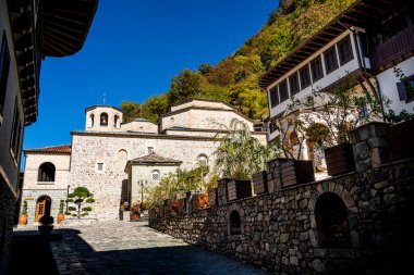 St John Bigorski Manastırı, Makedonya - 23 Ekim 2024: Sonbaharda dini eser