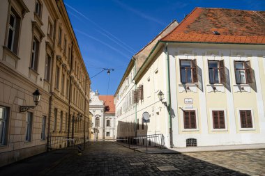 Zagreb, Hırvatistan - 07 Eylül 2024: Sonbaharda tarihi kent merkezi, HDR resmi