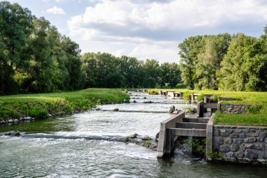 Tisza Gölü Simgeleri, Doğu Macaristan