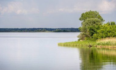 Tisza Gölü Simgeleri, Doğu Macaristan