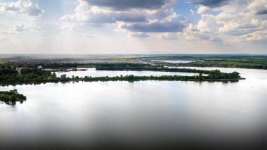 Tisza Gölü Simgeleri, Doğu Macaristan