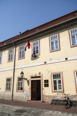 Osijek, Hırvatistan - 2 Eylül 2024: Güneşli havada tarihi merkez