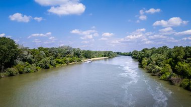 Doğu Macaristan 'daki Tisza Gölü Şehir Simgeleri' nin hava manzarası