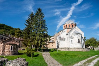 Krallığın yakınlarındaki Sırp Ortodoks Manastırı Studenica manzarası