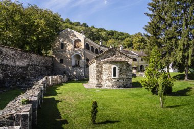 Krallığın yakınlarındaki Sırp Ortodoks Manastırı Studenica manzarası