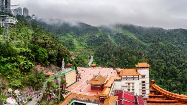 Chin Sweet Cave Temple, Genting Highlands, Pahang, Malezya 'daki Çin tapınağı.. 