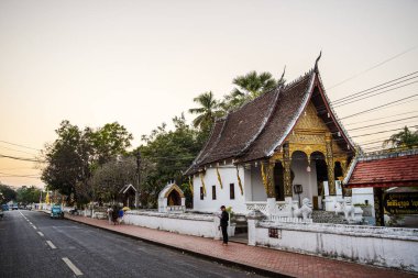 Luang Prabang, Laos - 25 Ocak 2025: Tarihi Merkez Simgeleri, HDR Resmi