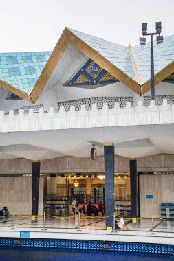 Kuala Lumpur, Malezya 'daki Ulusal Cami' nin dışı