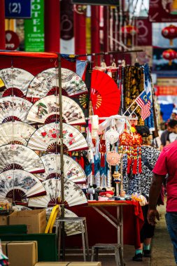 Kuala Lumpur, Malezya - 5 Şubat 2025: Güneşli havada Çin Mahallesi, HDR Görüntü