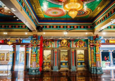 Sri Mahamariamman Tapınağı, Kuala Lumpur, Malezya 'daki en eski Hindu tapınağı.