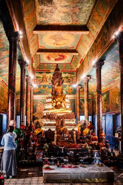 Wat Phnom Daun Penh, Budist tapınağı Phnom Penh, Kamboçya