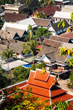 Luang Prabang, Laos - 25 Ocak 2025: Güneşli havalarda Tarih Merkezi, HDR Görüntü