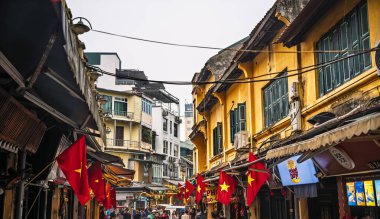 Hanoi, Vietnam - 23 Ocak 2025: Hanoi 'nin Eski Mahallesi Kış Zamanı