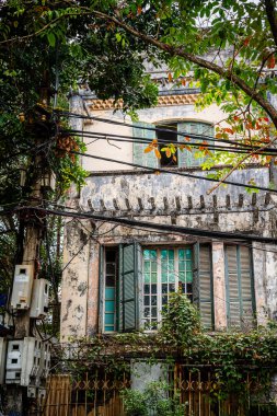 Hanoi, Vietnam - 23 Ocak 2025: Bulutlu havada Fransız Mahallesi, HDR Görüntü