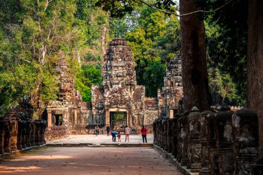 Angkor, Kamboçya - 26 Ocak 2025: Kamboçya 'daki Preah Khan Tapınağı' nın antik kalıntıları