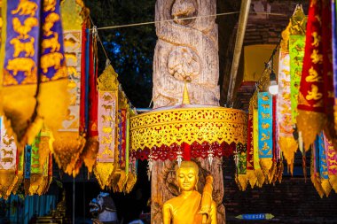 Chiang Mai, Tayland - 4 Şubat 2025 Wat Lok Moli, Dusk