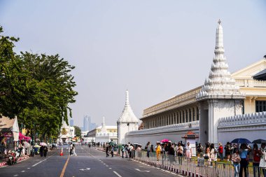 Bangkok, Tayland - 3 Şubat 2025: Güneşli havada şehir merkezi