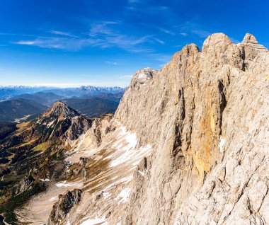 Avusturya 'nın Styria kentindeki Dachstein Buzul Manzarası
