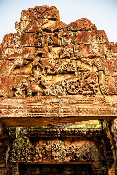 Angkor, Kamboçya - 26 Ocak 2025: Kamboçya 'daki Preah Khan Tapınağı' nın antik kalıntıları