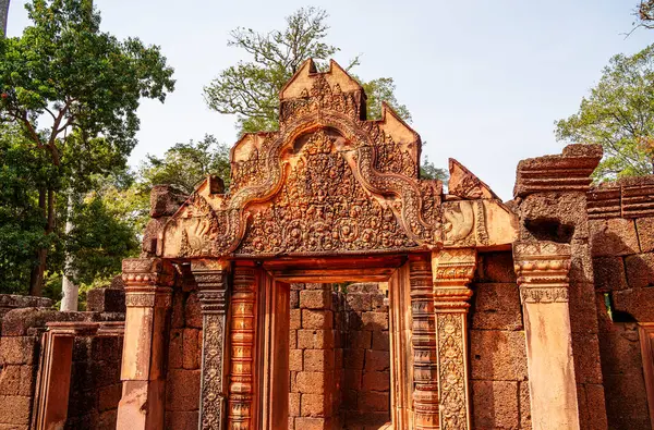 Banteay Srei Tapınağının antik kalıntıları, Angkor, Kamboçya