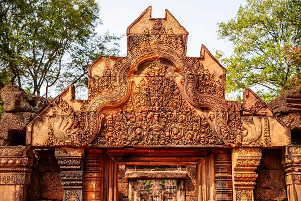 Banteay Srei Tapınağının antik kalıntıları, Angkor, Kamboçya