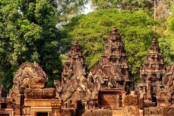 Banteay Srei Tapınağının antik kalıntıları, Angkor, Kamboçya