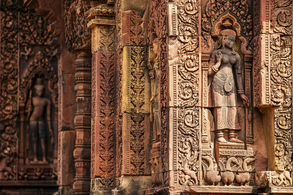 Banteay Srei Tapınağının antik kalıntıları, Angkor, Kamboçya